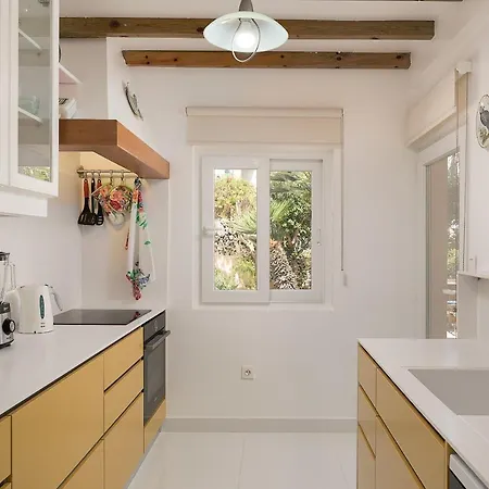 Porto Moniz Villa 度假居 *